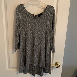 3/4 sleeve top